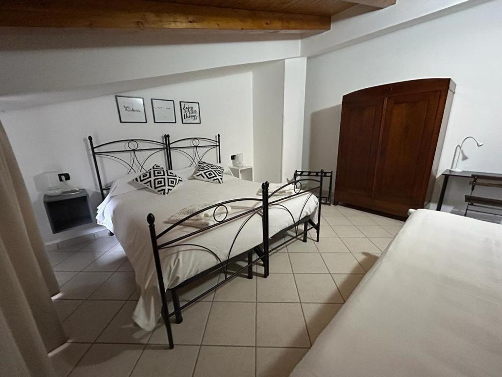 B&B Casa Letizia Trentinara Luaran gambar